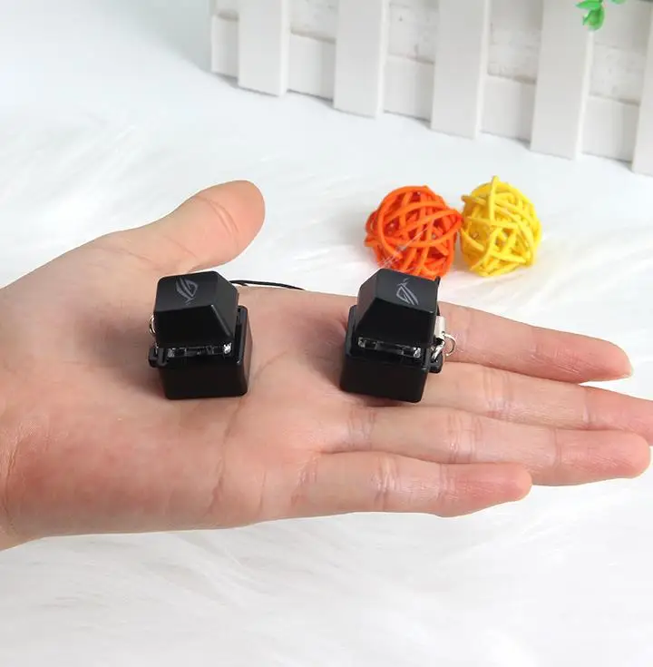 2023 New arrival computer mechanical keyboard keychain switch tester keyboard switch keychain toy