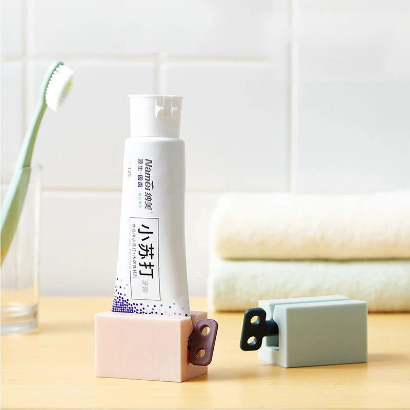 2023 Home Factory Directly Wholesale Rolling Rotate toothpaste tube squeezer Facial Cleanser Hand