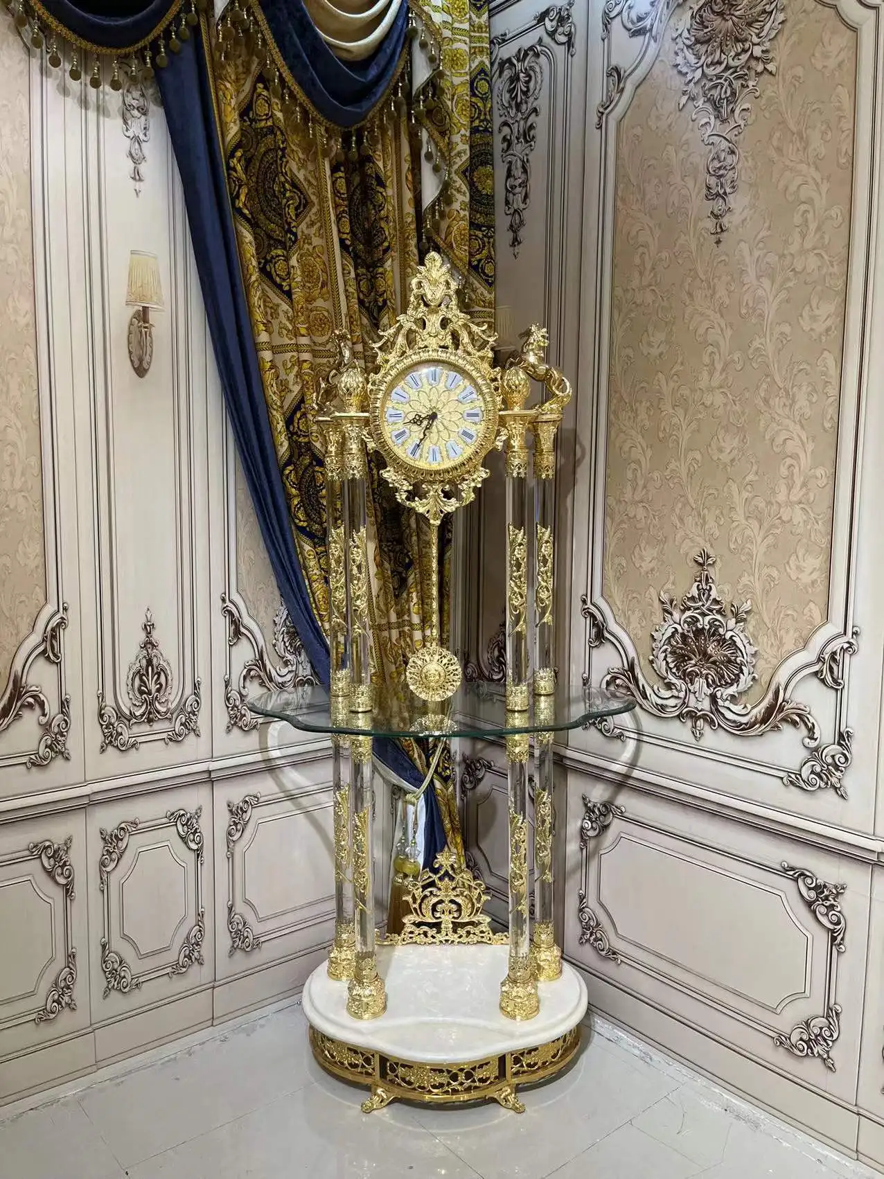 Classic Crystal Floor Clock Time Keeper Floor Clock Luxury Golden Standing Clock