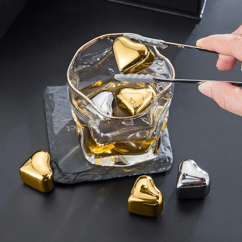 Wholesale Gold Heart Shaped Whiskey Stone Reusable Metal Chilling Stones Gift Set For Whiskey Bourbon Wine Shunstone Supplier