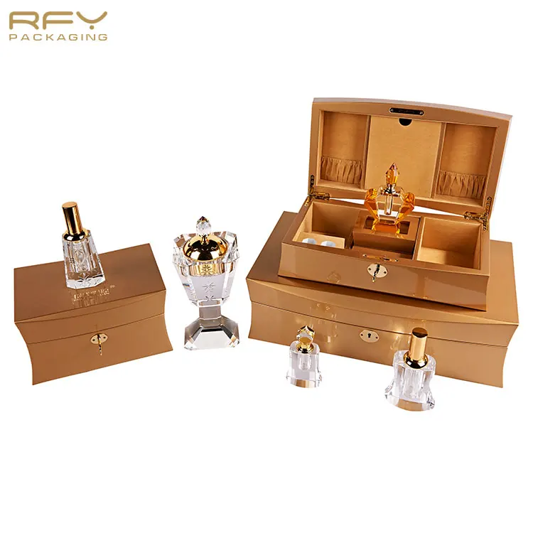 wooden lacquered gift packaging box for perfume bottles