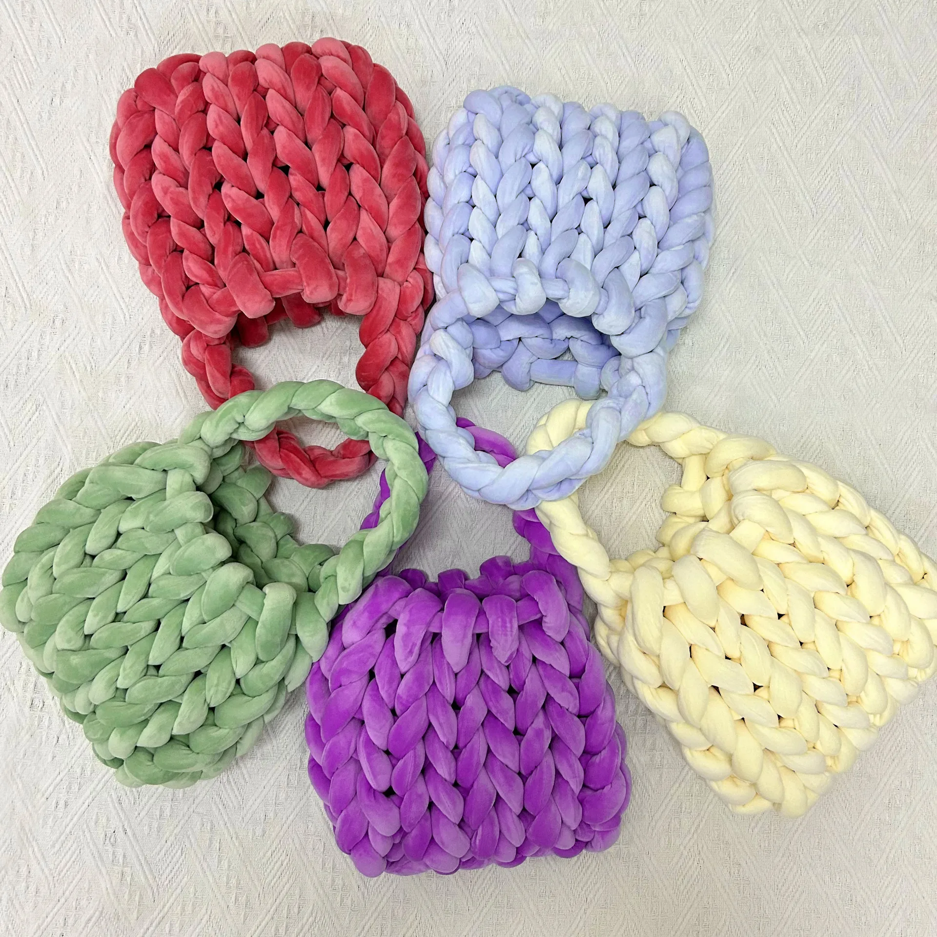 Hot Sale Diy Fashion Women Custom Handmade Fancy Soft Crochet Small Plush Clutch Bag