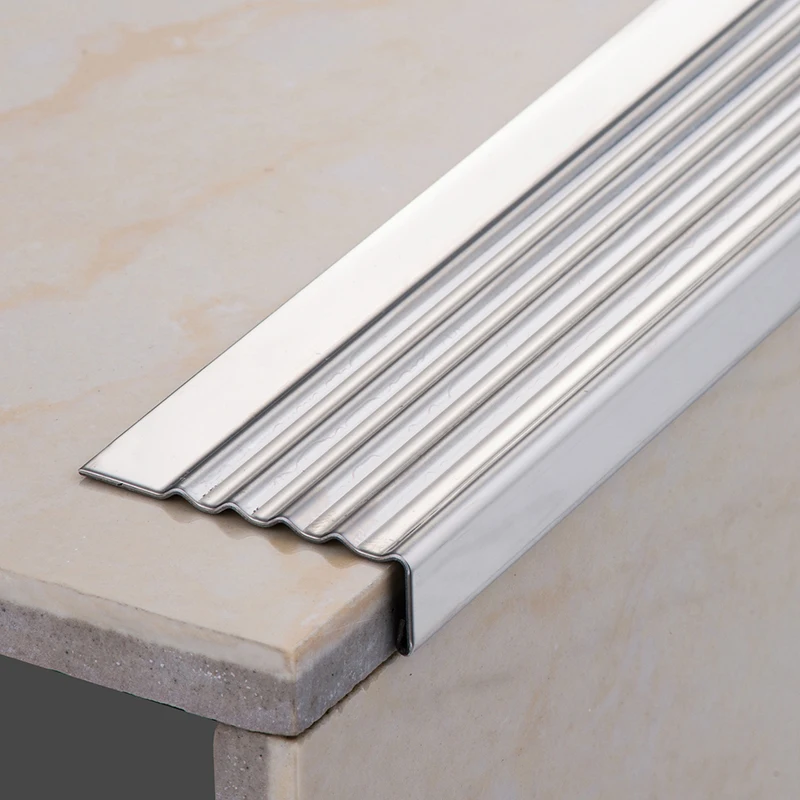 Anti Slip Aluminum Stair Nosing with LED Stainless Steel Decoration Stair Strip