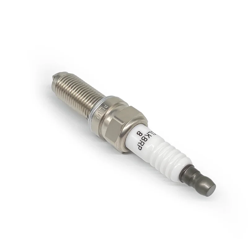 Spare Parts Auto Iridium Platinum Spark Plug 92607 ILKR8P8 For GAC Trumpchi GA3 GA4 GA6 GA8 GS3 GS4 GS5 GS7 GS8 Spark Plugs