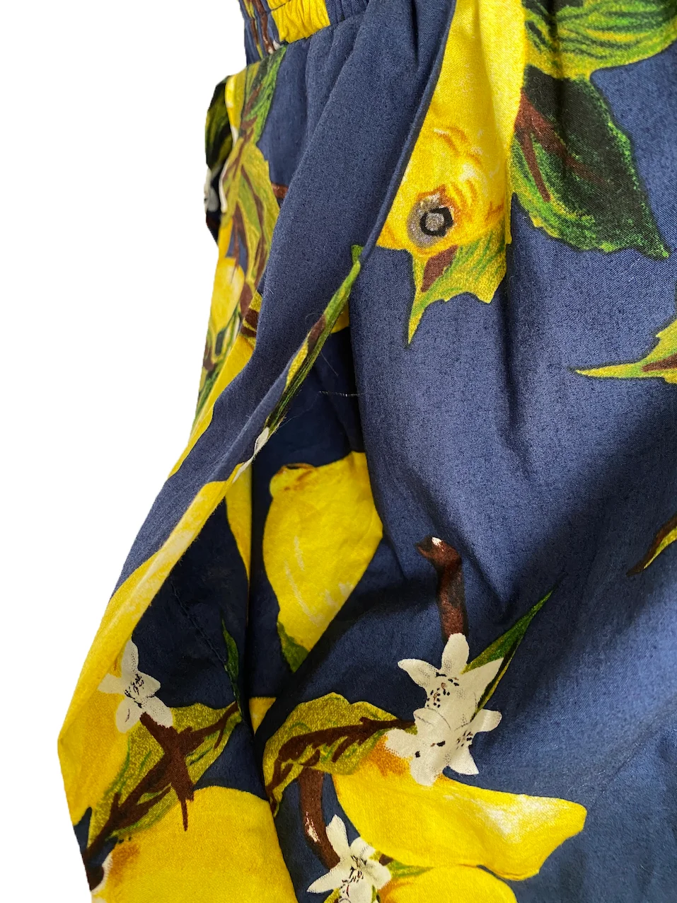 
New medium and long floral skirt with high waist 