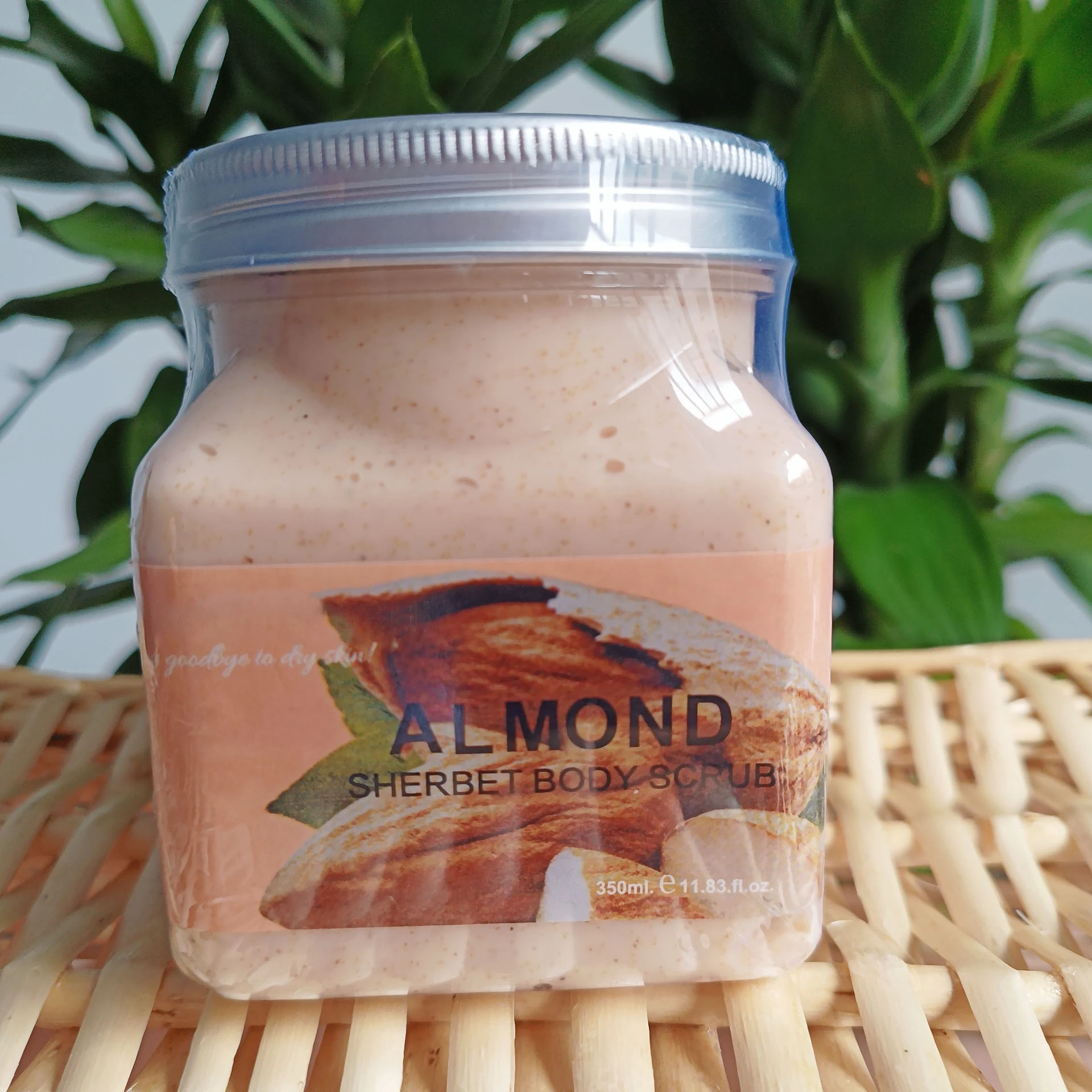 OEM Private Label Sake Yeast Natural Scrub Wholesale Body Customized Acid Beauty Milk Organic Spray Sativa Package Feature Form