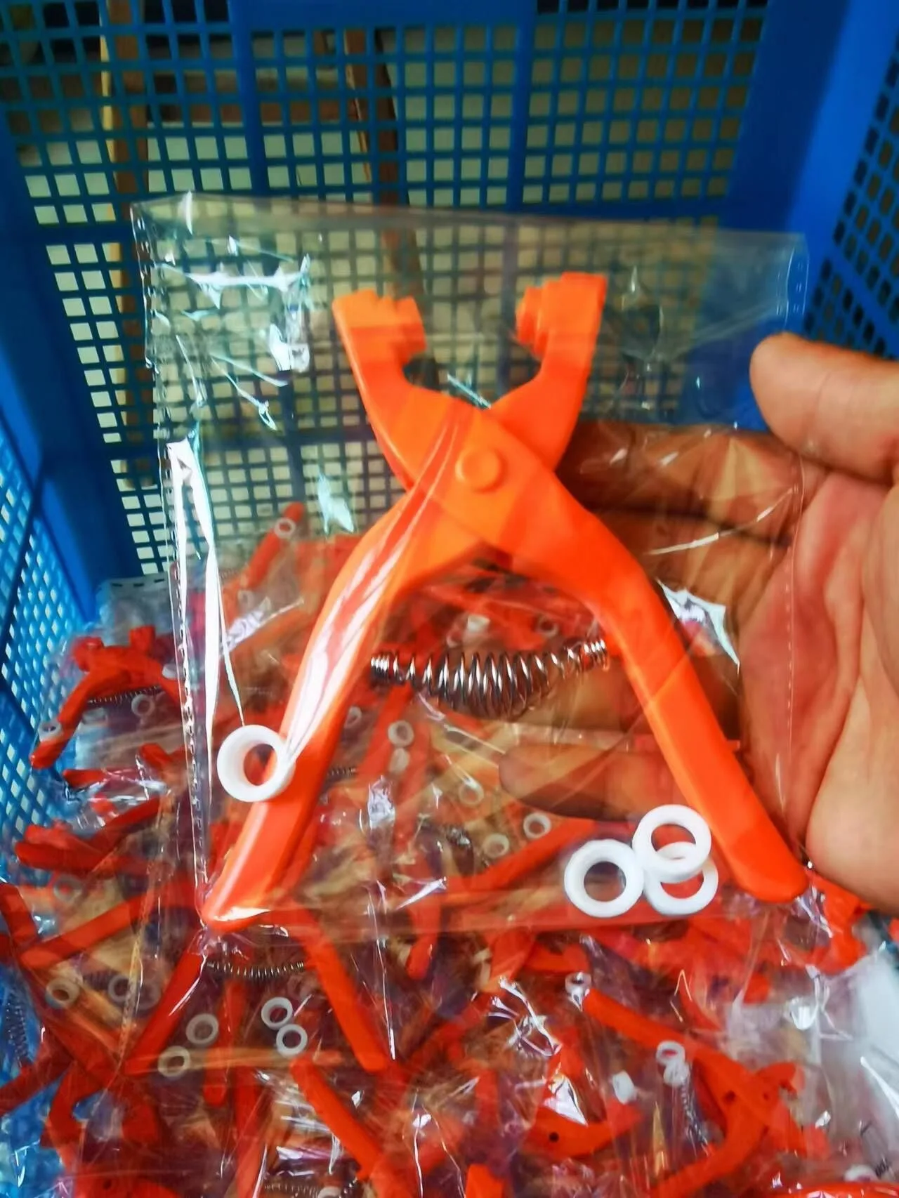 Plastic Five-jaw Hand Pressure Pliers