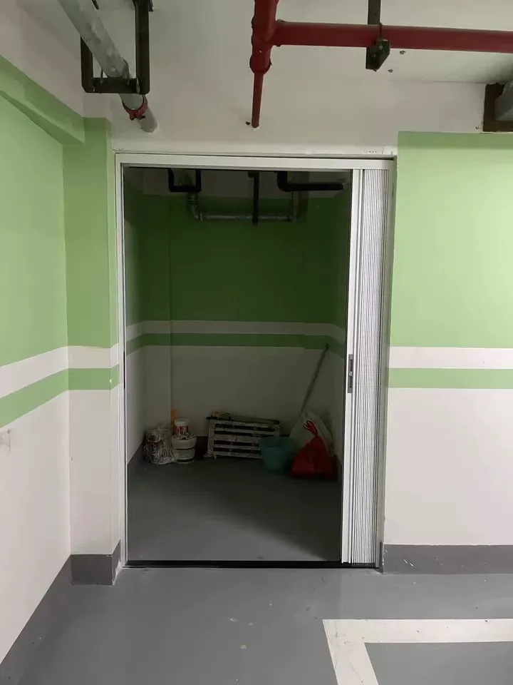 Stylish Accordion Folding Screen | Wholesale Reliable and Sturdy Aluminum Partition Doors with Flexible Sliding System