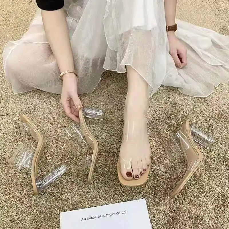 Оптовая продажа с фабрики простые женские босоножки на квадратном каблуке кристаллами женская