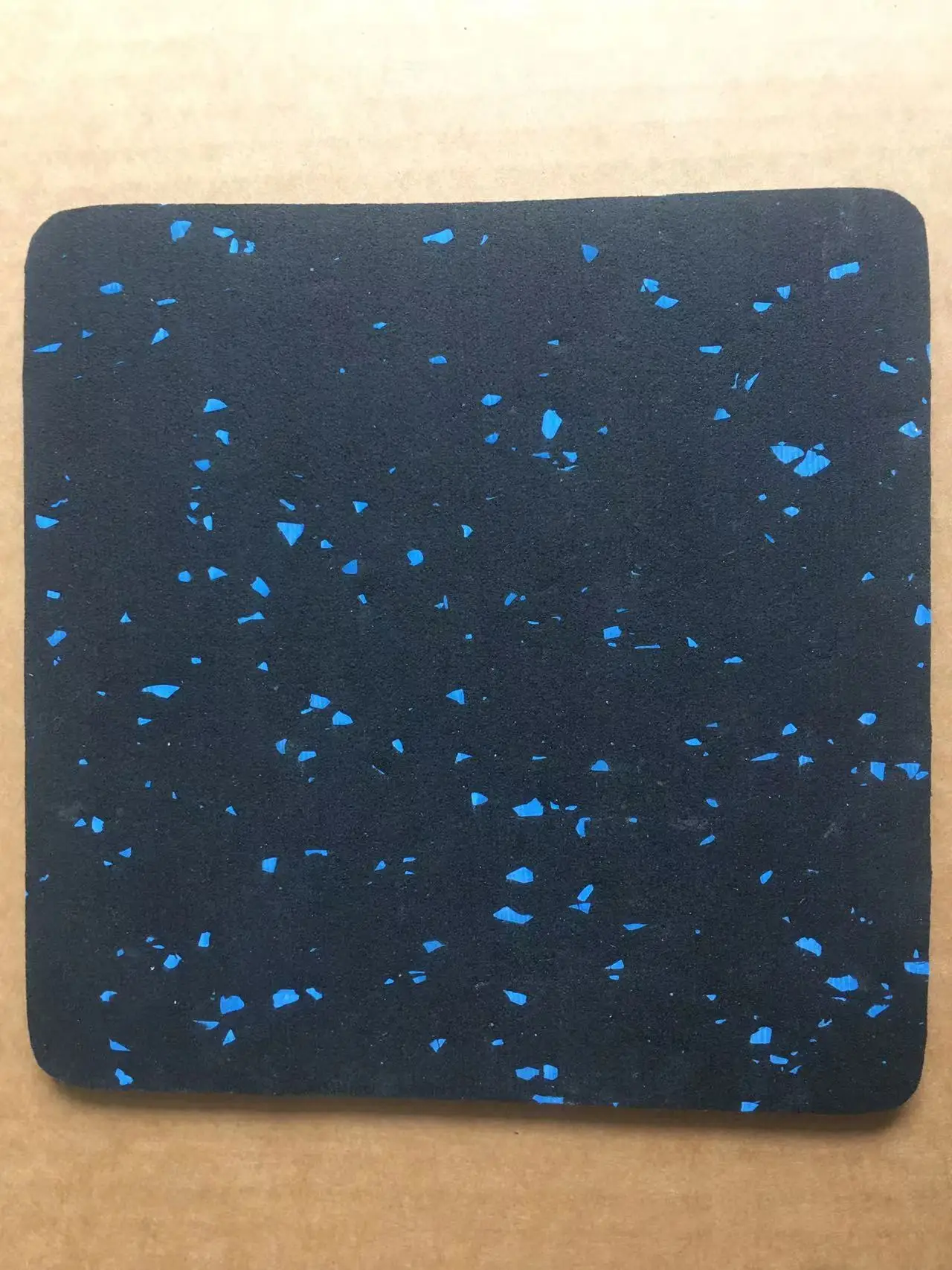 Rubber particle+EPDM particle gym rubber mat flooring tiles