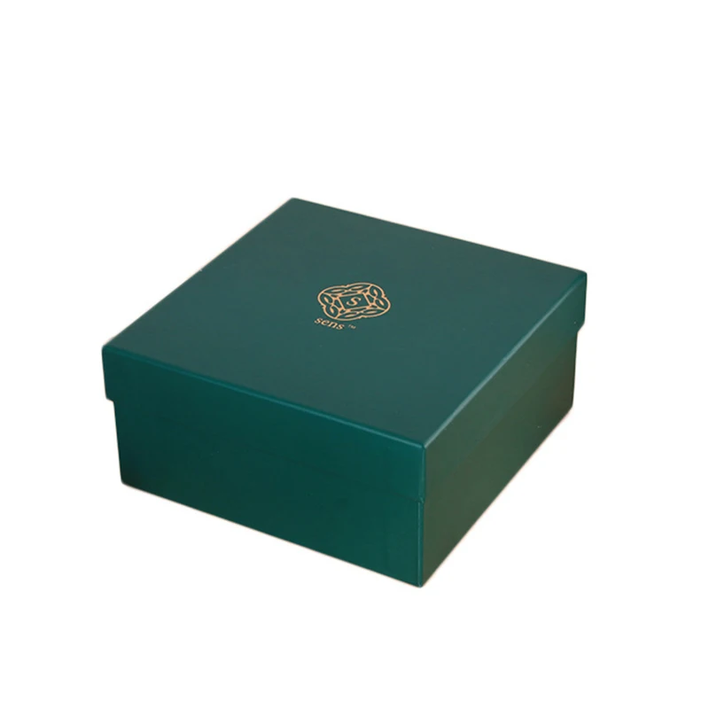 Custom Exquisite Gift Box Set Portable Cosmetic Gift Bags Multi-Size Present Packaging Boxes for Skin Care Products