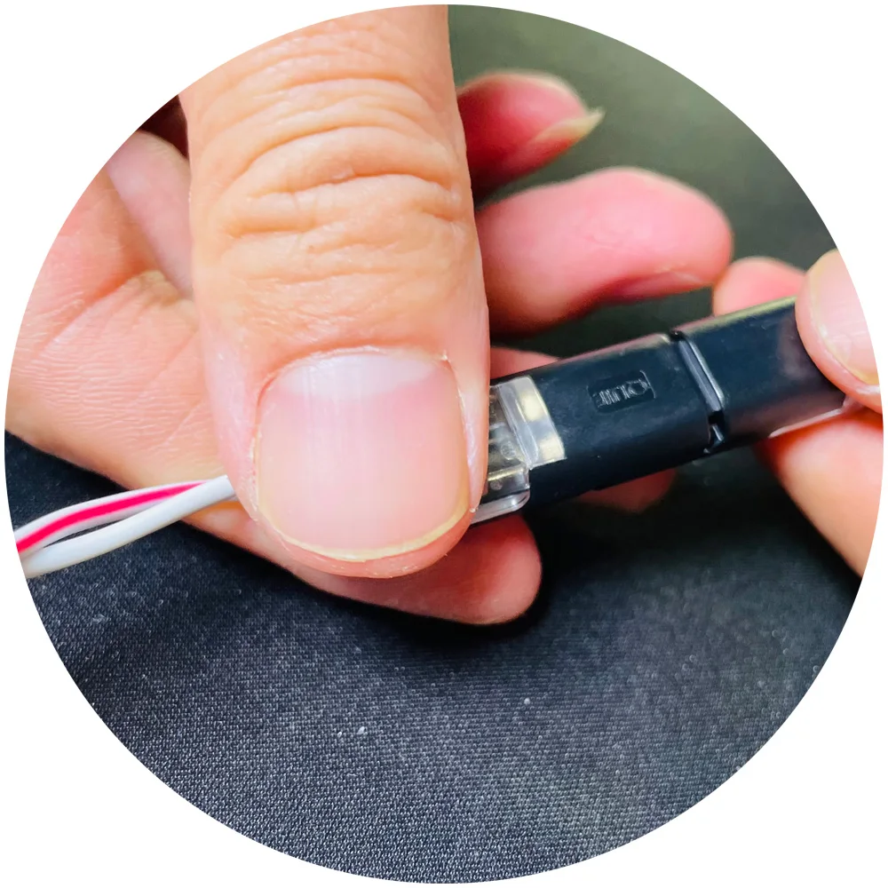 D2A 16-18AWG Pluggable LED Wire Connectors 2 Pin 2 Way Universal Compact Wire Terminals Toolless Spring Wire Connector
