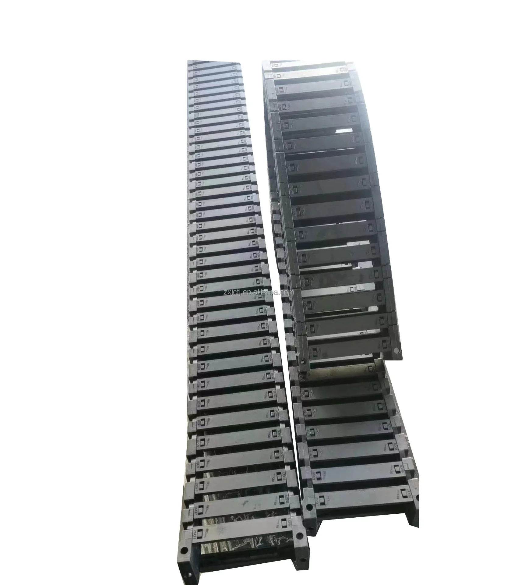 Hot Sale Custom CNC Nylon Flexible Cable Drag Chain Towline Wire Cable