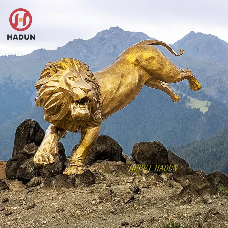 Giant Attractive Colossal Bronze Golden Lion Statue for Entrance Decoration