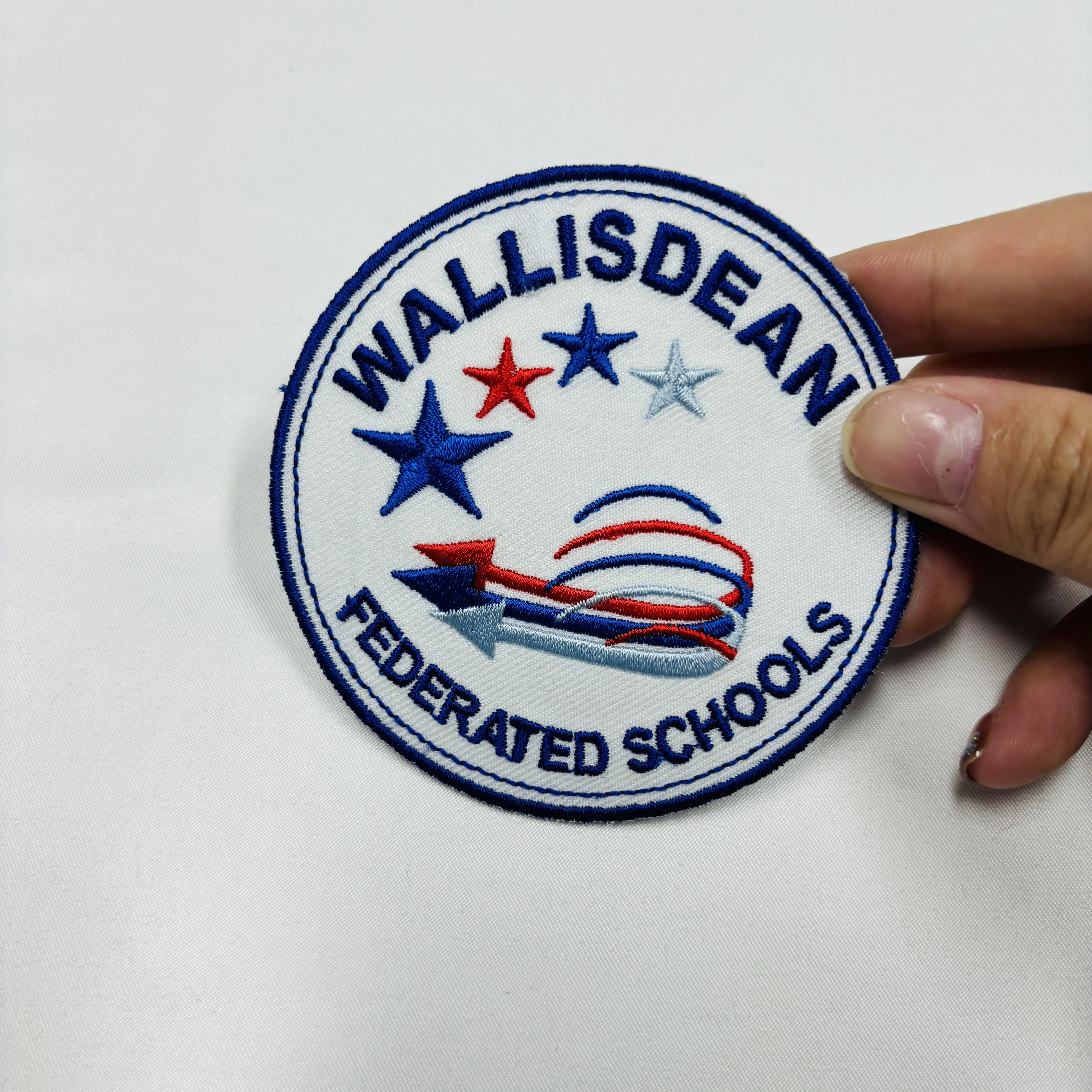 china factory Wholesale custom logo  clothing large embroidery badge t woven embroidered patch for sale