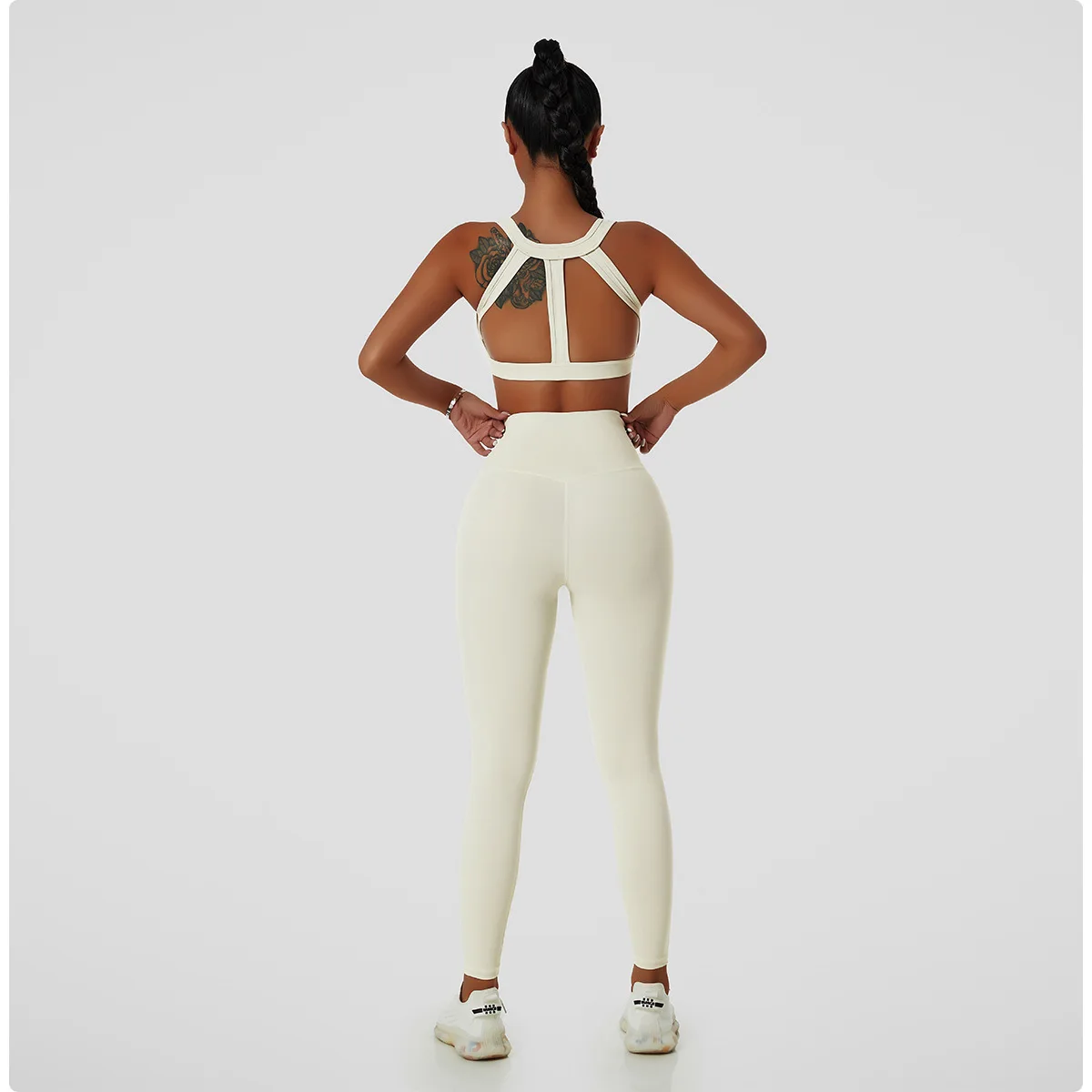 New Arrivals Eco Friendly Yoga Sets Recycled Spandex Nylon Cropped Tank And Leggings Yoga Set