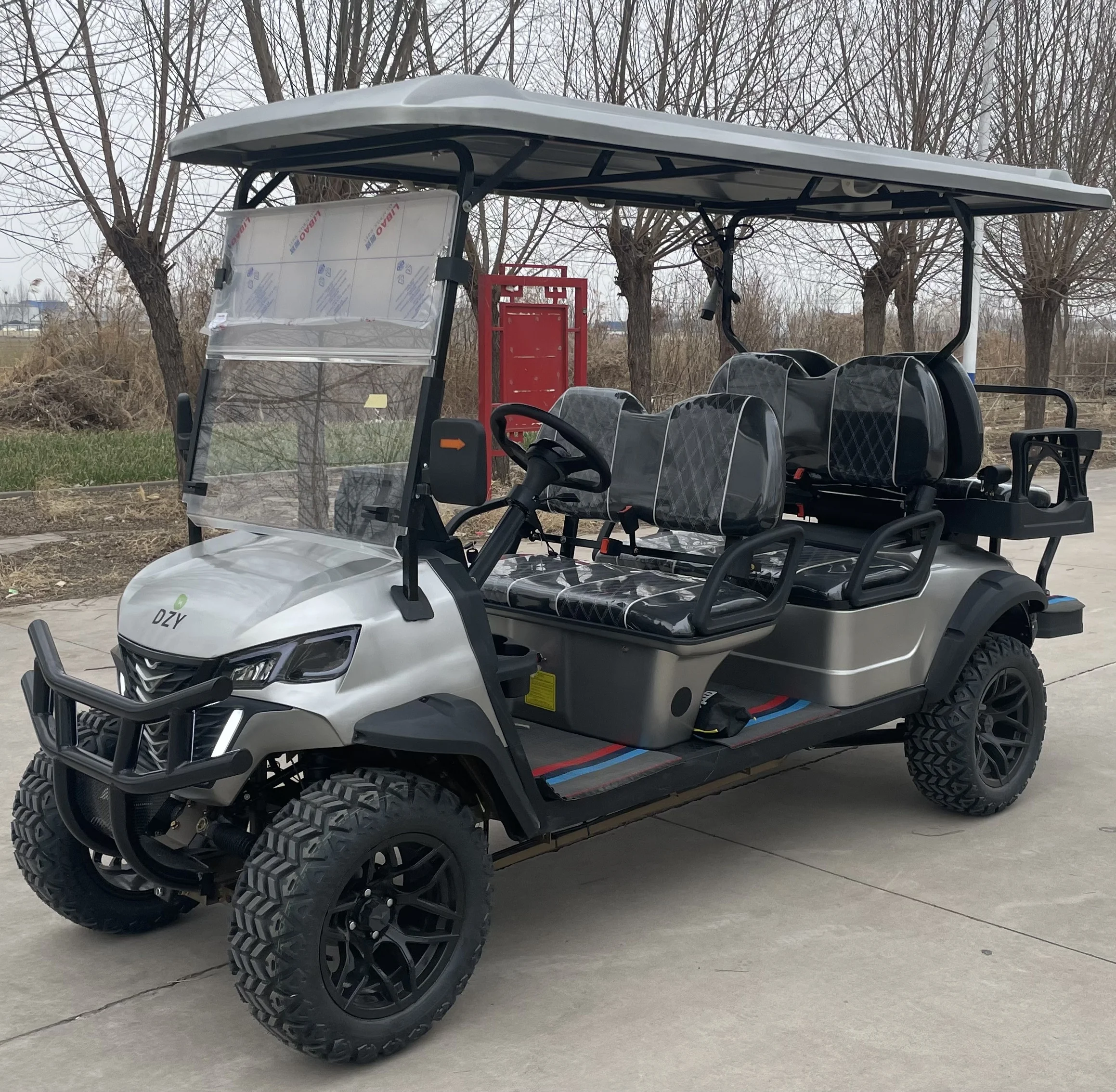 2024 New Trends 4 Seater Electric Golf Cart Cool Customized 48V/72V off Road Golf Cart for Adult