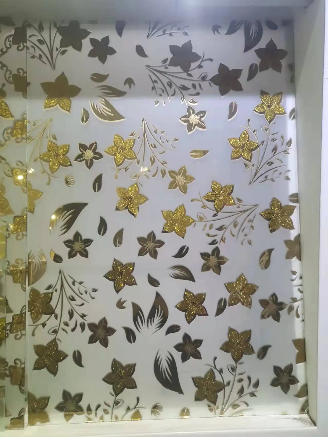 Huajinde 1830*2440 mm Decorative Glass for Interior Excellent for Bathroom Exterior Decoration Solid 3.5mm4mm for Bedroom