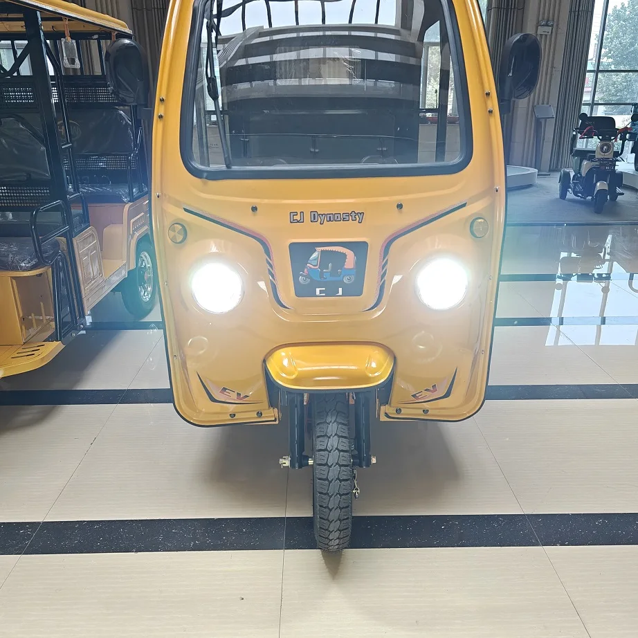 Такси пассажирский трехколесный велосипед bajaj такси для продажи Электрический рикша