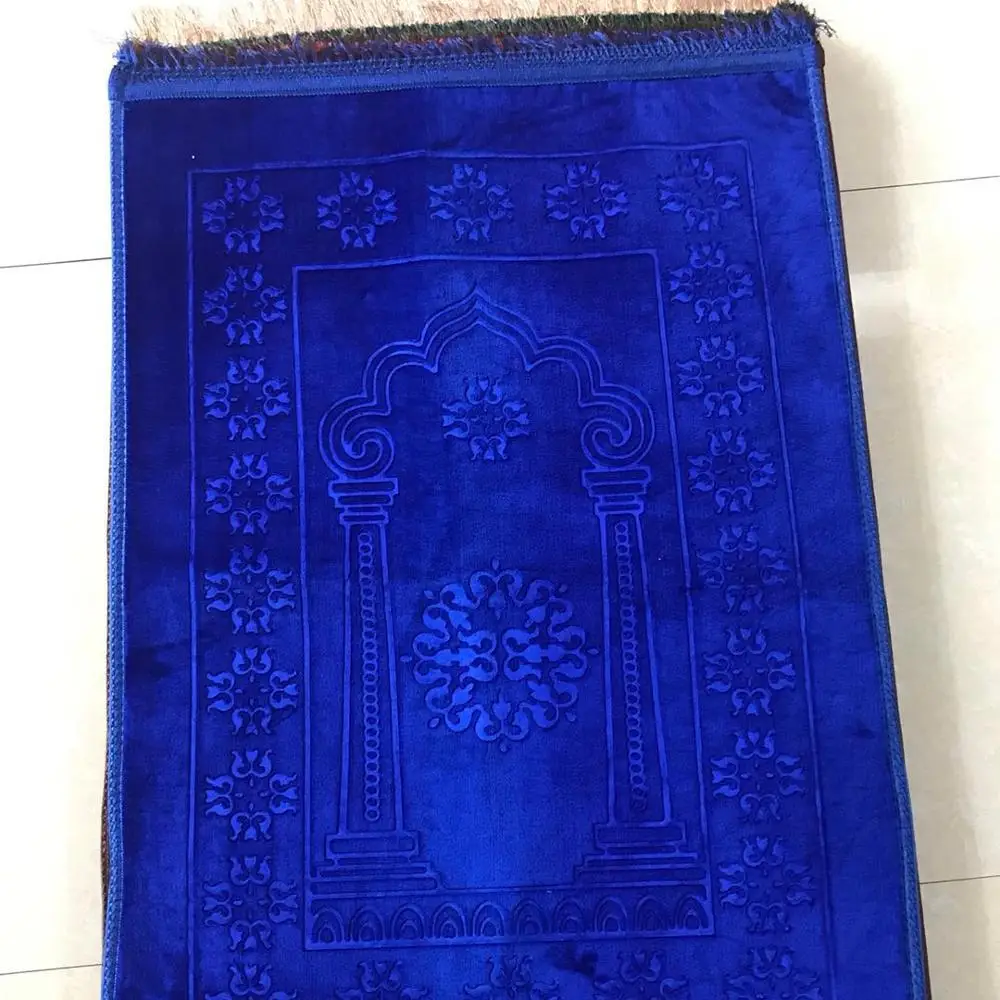 2018 Cheap Thick Silk Velvet Islamic Muslim Prayer Rug