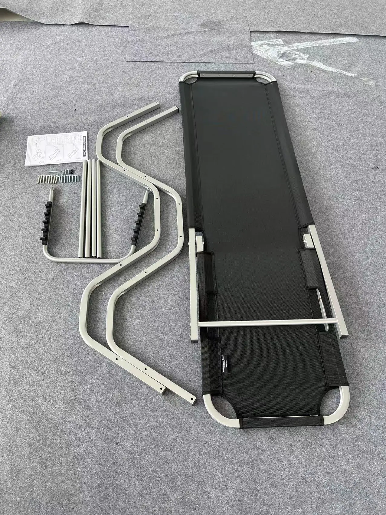 2022 New Outdoor Pool Chairs Sun Lounger Swimming Reclining Led Steel Sun Beds Beach Lounger