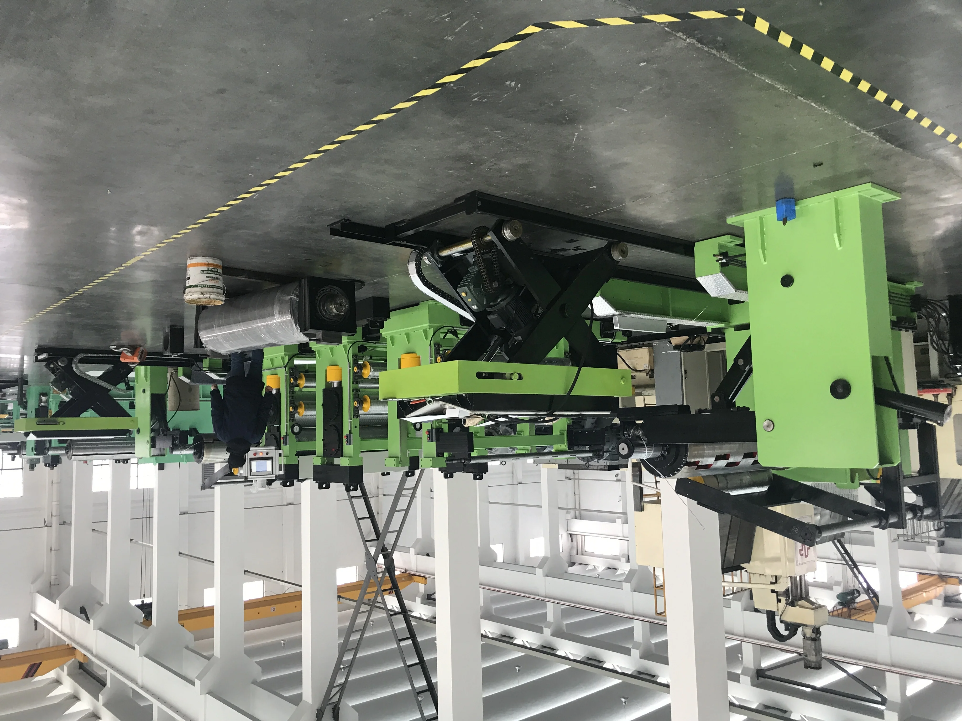 China Automatic manufacturing popular Plate Sheets Embossing Machine For Metal
