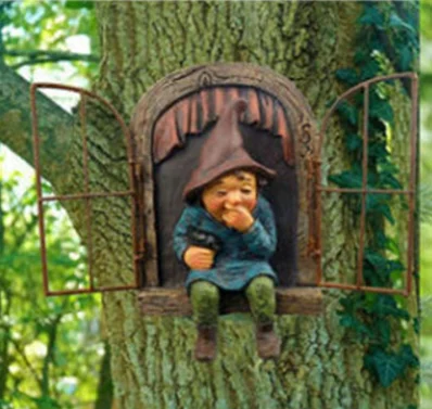 
New and modern style resin garden decoration outdoor with arts and crafts sets for kids of a dwarf with a window 