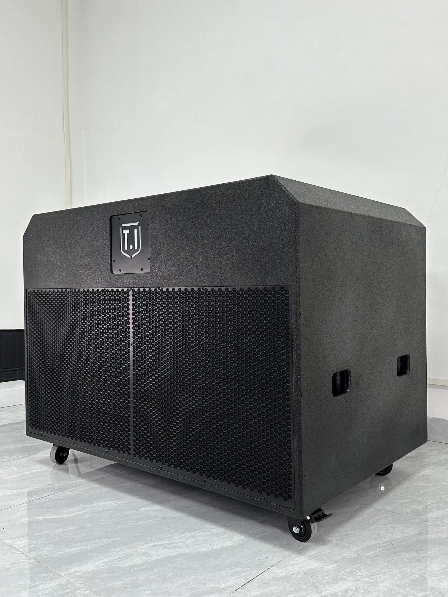 Mobile DJ Sound Set System professional dual 8 inch tops with 18' sub-bass audio speakers for show