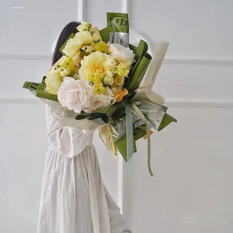 LUCIA  Waterproof English Newspaper Wrapping Paper Bouquet Wrapping Flower Paper Flower Shop Packaging Supplies