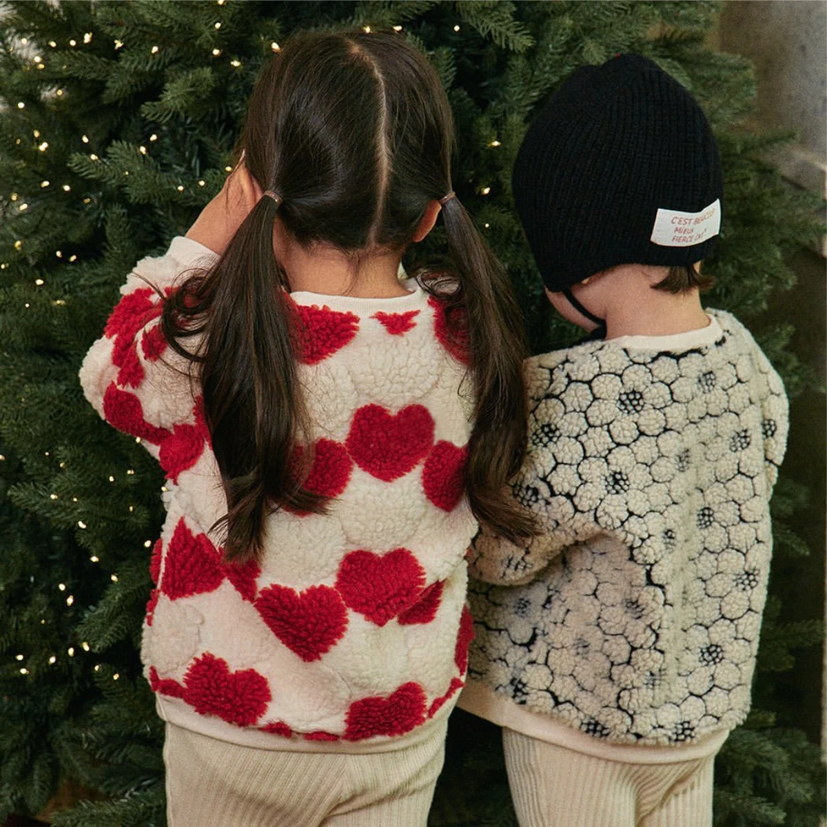 Winter models thickened flowers love three-dimensional velvet round neck shirt boys tops girls long-sleeved T-shirt