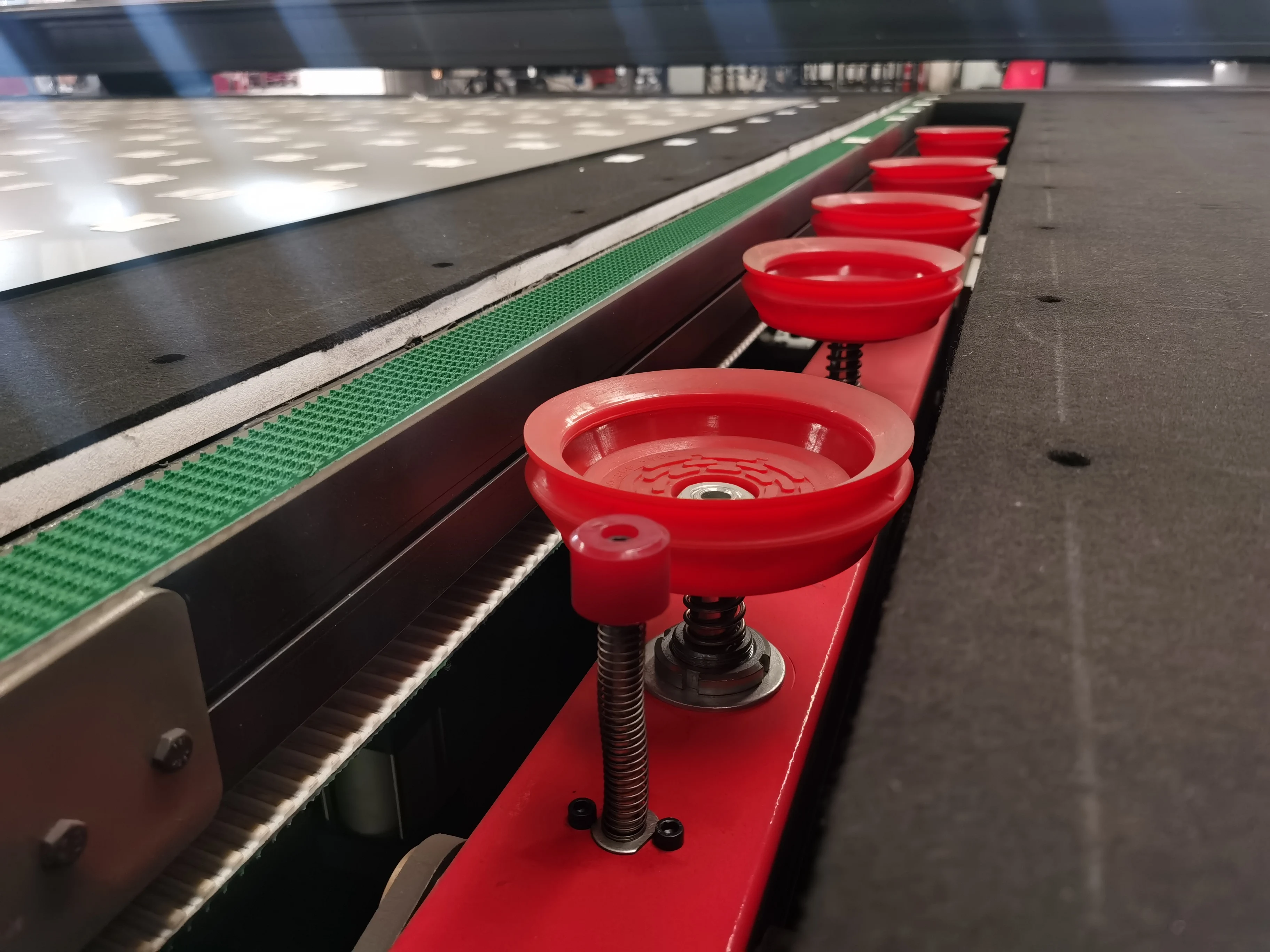 CNC 2520 Mirror Cutting Best Shape Glass Cutting Automatic Machine