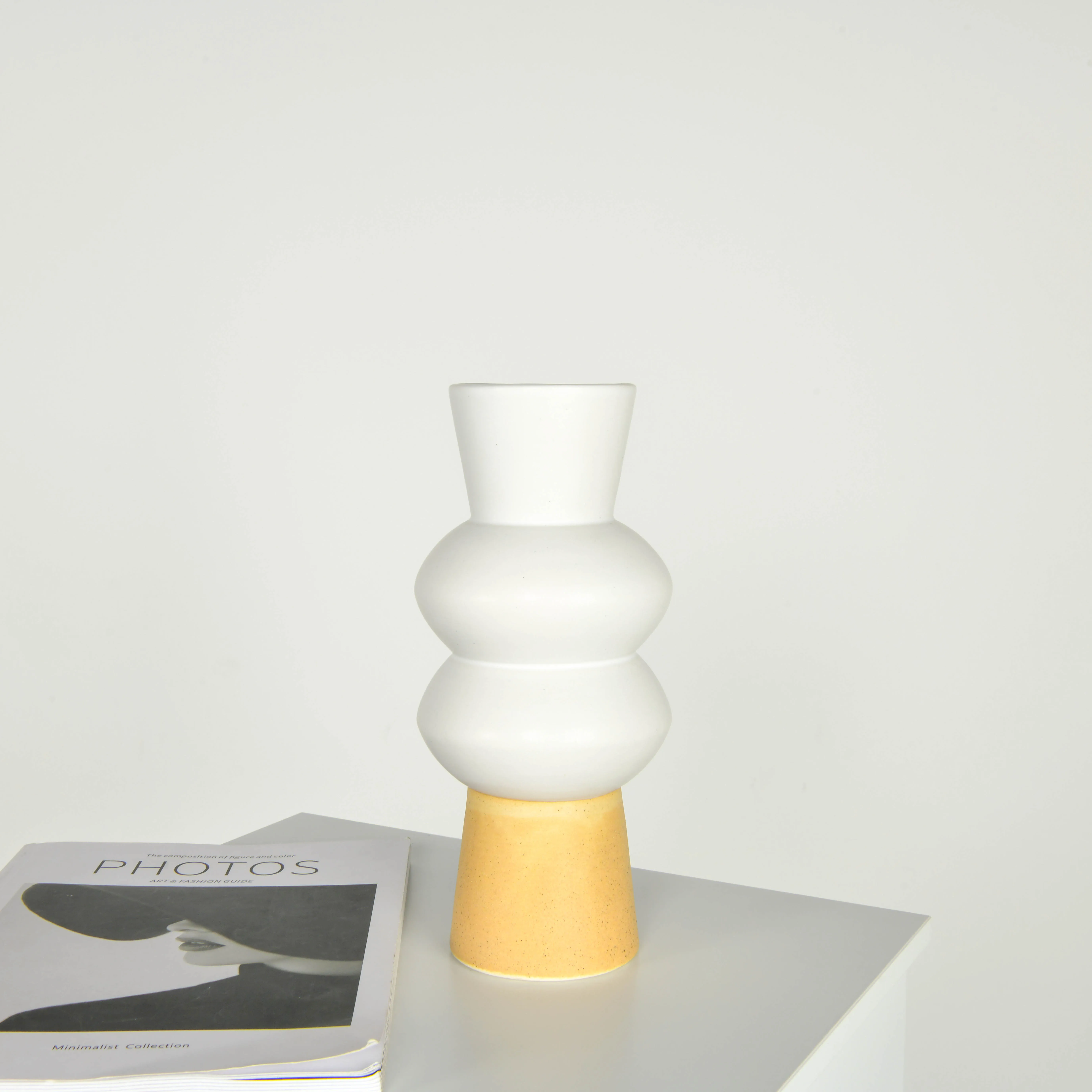 Белый минималистский современный декоративный домашний декор керамические фарфоровые вазы керамическая ваза для украшения дома