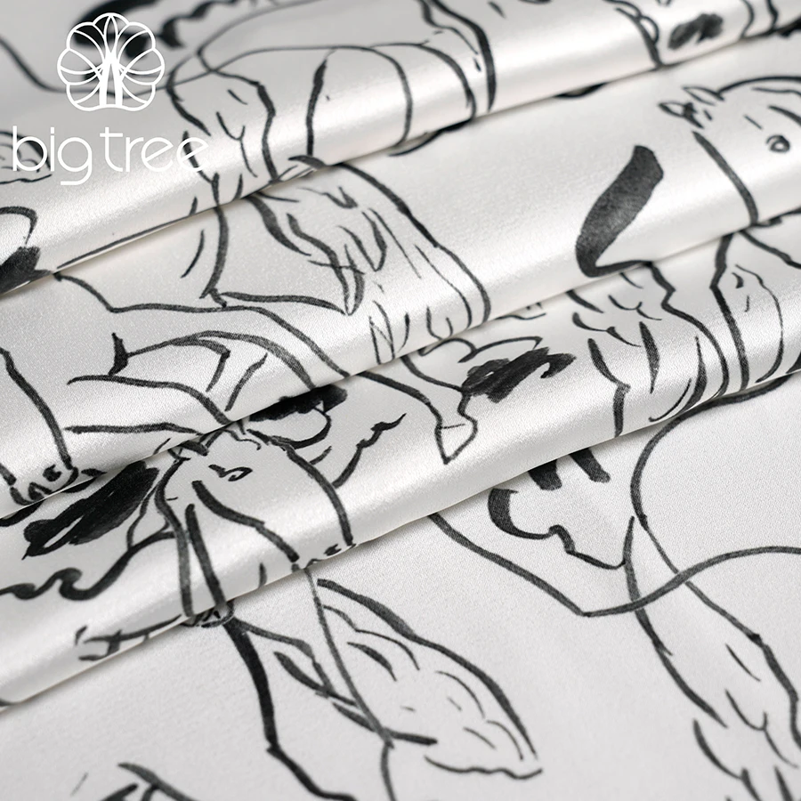 New Design 100% Polyester Graffiti Horse Animal Print Digital Printed Silk Satin Fabric for Dress Skirt Robe