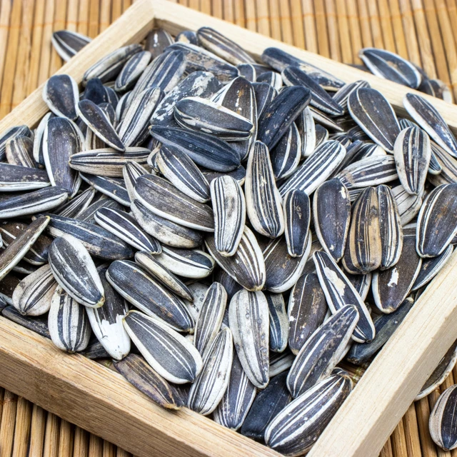 
sunflower seeds China origin organic sunflower seeds for oil or food 