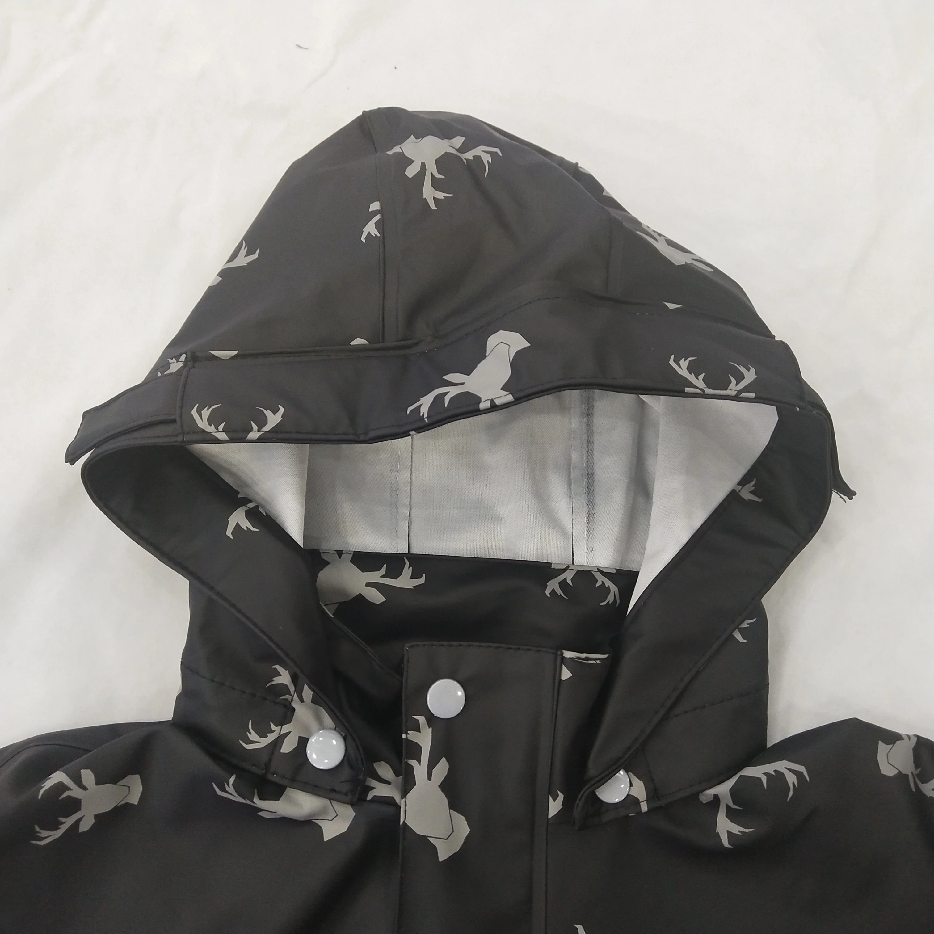 Stocked waterproof  XOPT-TECH single layered 100% FULL PRINT PU rain suit set for kids with hood insulated manufacturer