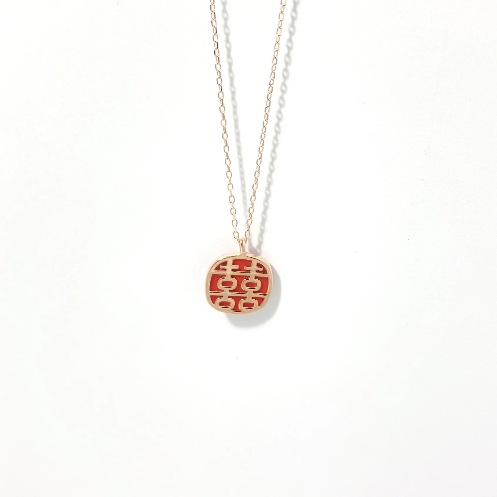 Wholesale 925 Sterling Silver Gold Plated Enamel Happiness Chinese Character Love Letter Charm Pendant Necklace for Women