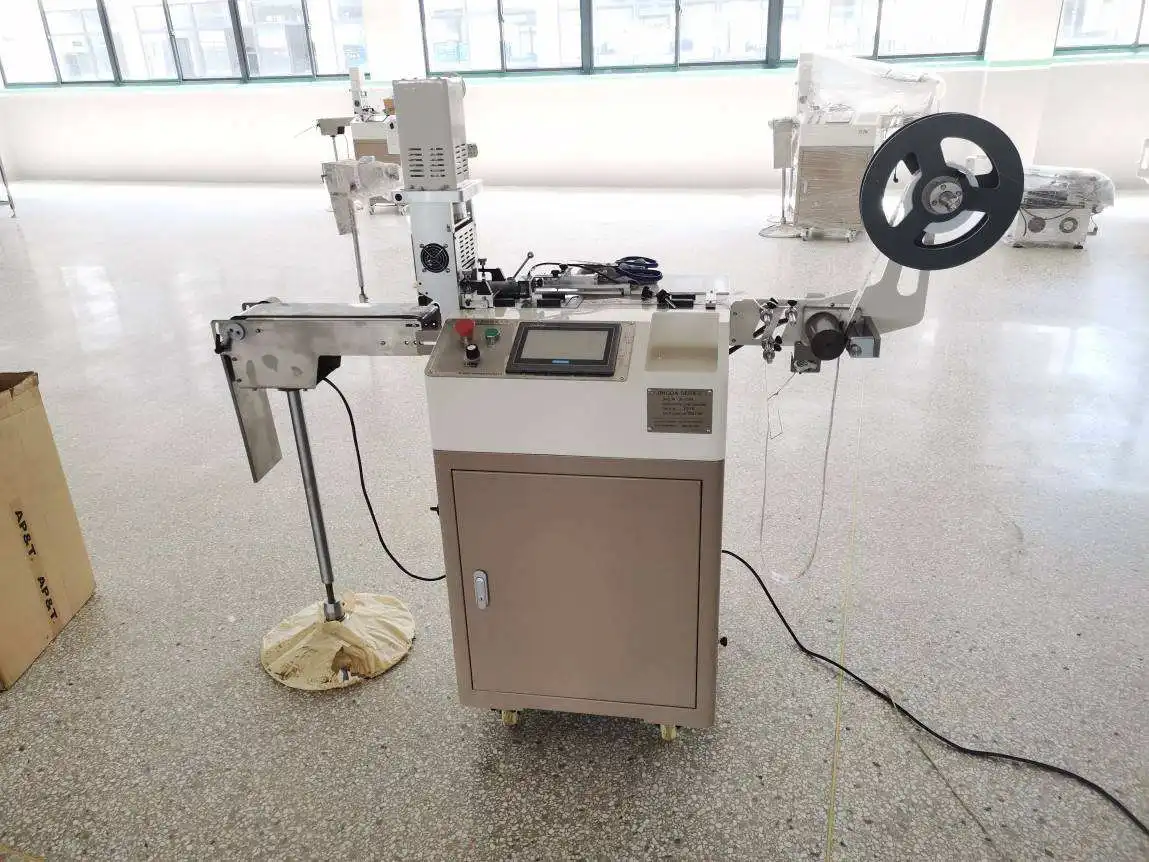 Touch Screen Printed Fabric Wash Care Satin Ribbon Trademark Textile T Shirt Neck Label Ultrasonic Cutting Machine