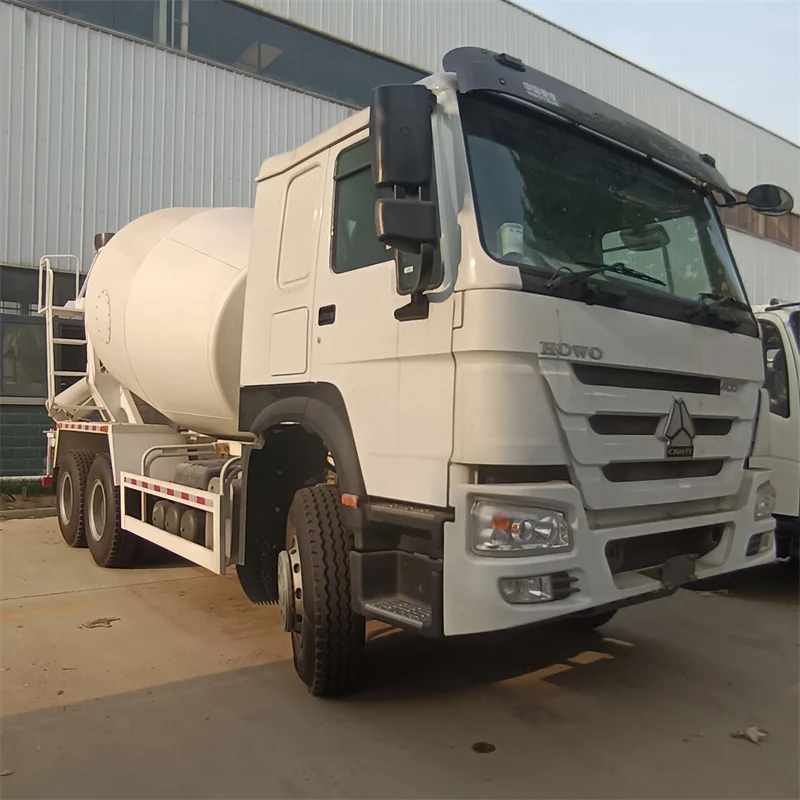 8 10 12cbm новый или подержанный Sinotruck Бетономешалка