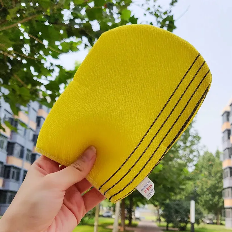 Markdown sale Green bath gloves  silk exfoliating