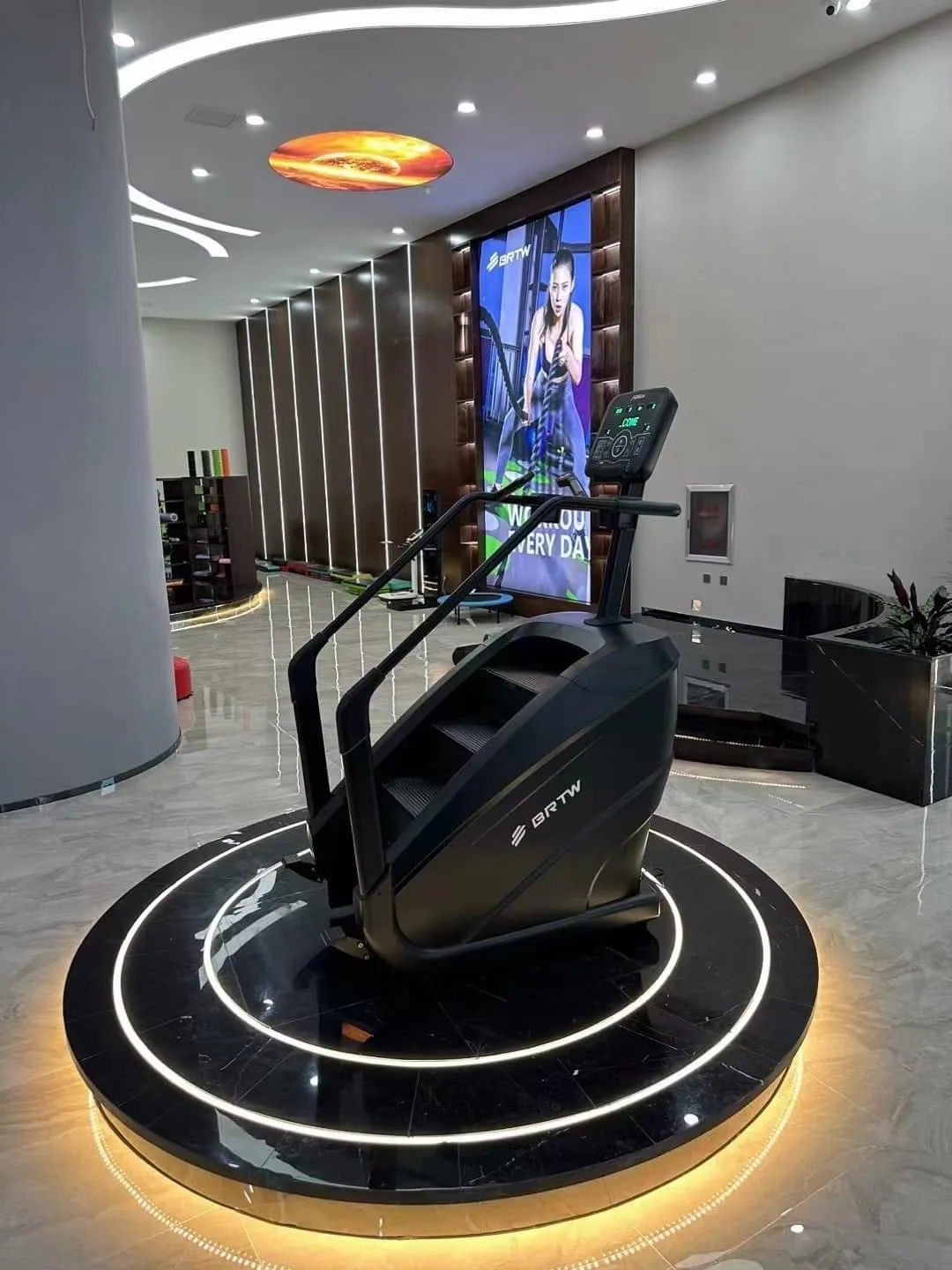 Hot Sale Gym Equipment Stair Master Step Climbing Household Mini Aerobic Stepper Exercise Machine in market