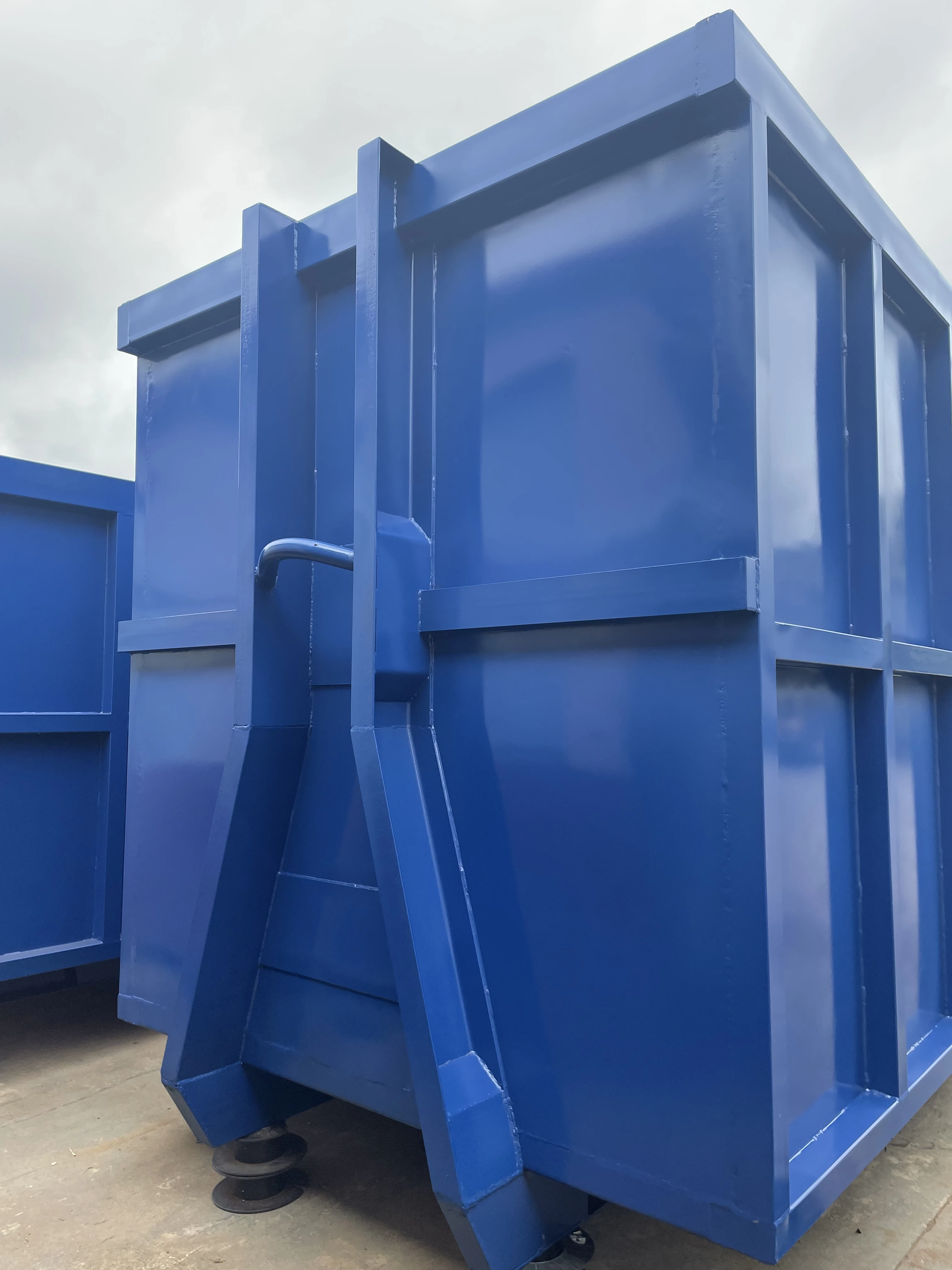 10T 30m3 hook lift bin Skip garbage sorting and recycling bin refuse classification  collector