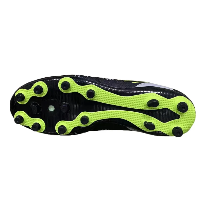 Wholesale Custom Football sports Fashion 2022 Men Shoes Soccer Custom Shoes For Men New Style