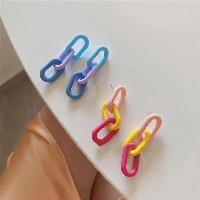 Acrylic Colorful Spray Paint Geometric Earrings Rainbow Painting Long Chain Shape Acetic Acid Dangle Earrings for Women Jewelry