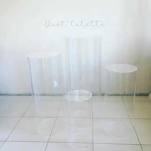 Wholesale Wedding 5 Pieces Clear Dessert Flower Display Stand AcrylicTransparent Cylinder Pedestal Sets Round Plinths