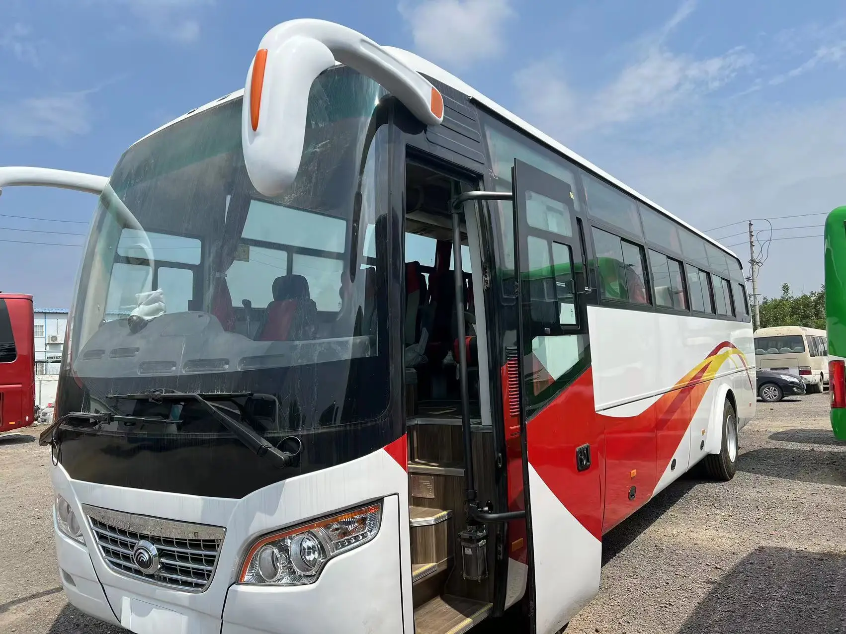 High quality coach bus diesel youtong bus rhd second hand bus for africa