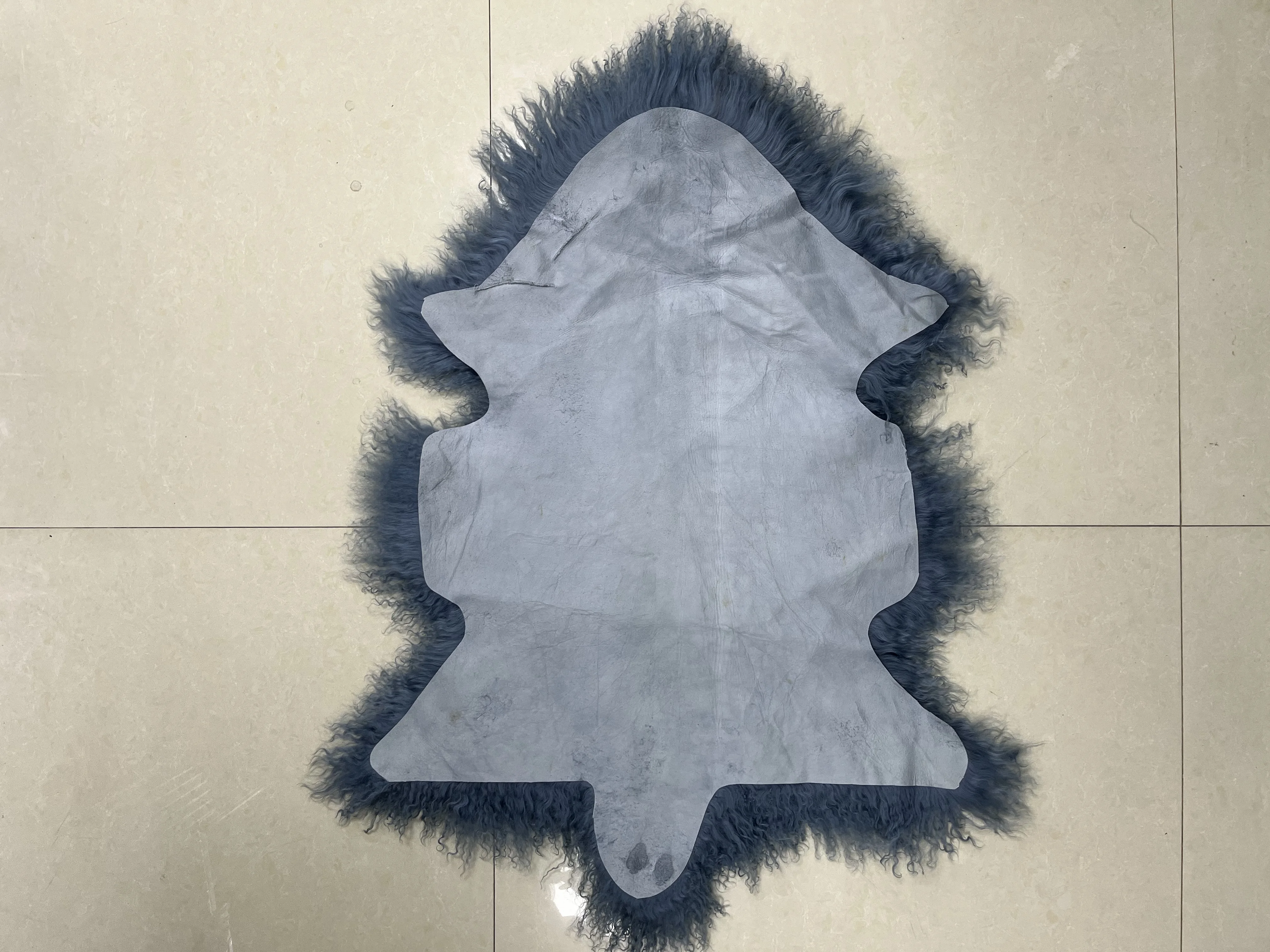 Wholesale Home Tibetan Sheepskin Throw Rug Mongolian carpet animal fur area rug green color Mongolian lamb skin rug