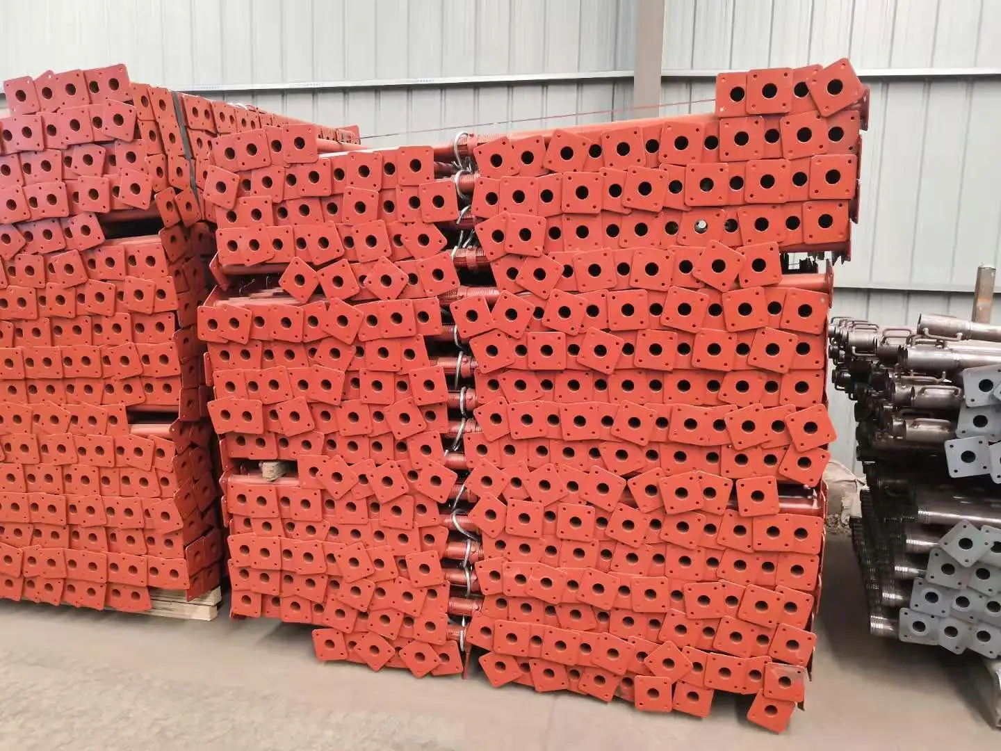 China Manufacture Adjustable Construction Steel Ladder Props for Building Materials Scaffolding Acrow Prop