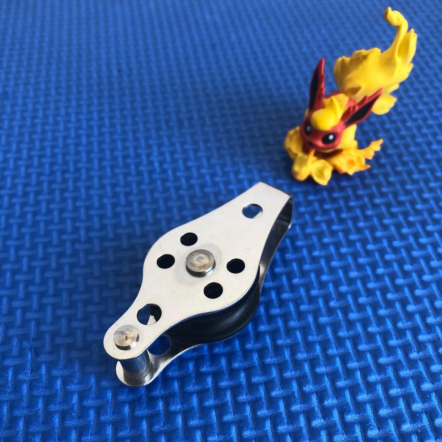 25mm Stainless Steel Nylon Sheave Pulley Blocks W Removable Pin & Bracket for Marine Kayak Canoe Boat Anchor Trolley System