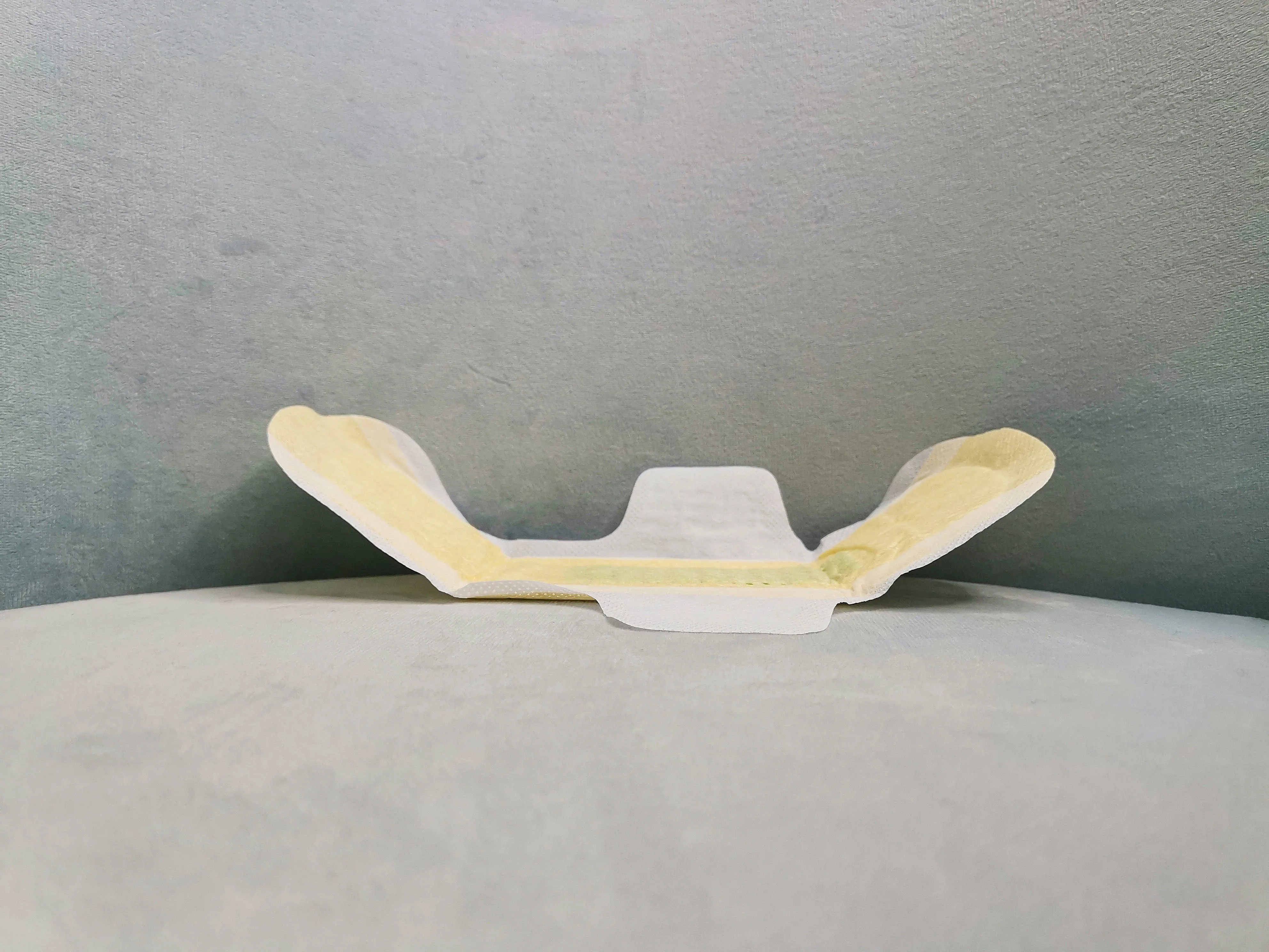 Feminine Hygiene Private Label Organic Bamboo Cotton Eco Disposable Sanitary Napkins Elderly Menstrual Pads