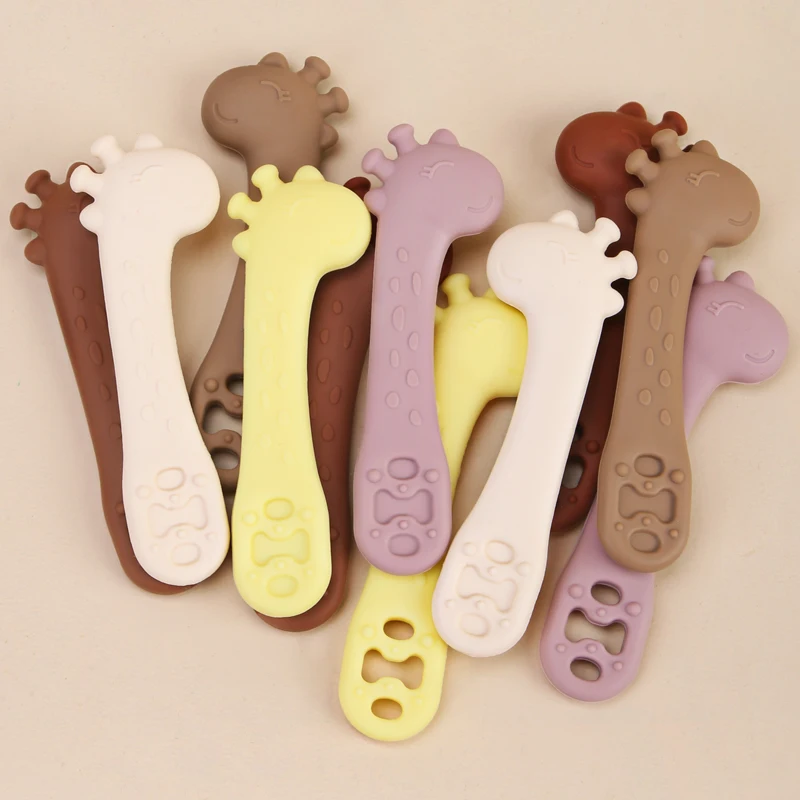 Bpa Free Hot Selling New Arrival 2024 Food Grade Silicon Utensils Toddler Soft Feeder Set Training Baby Spoon for babeis